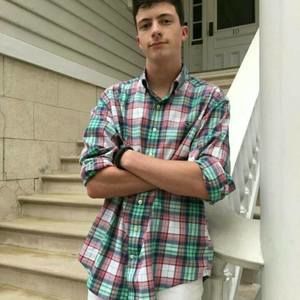 Meet your Posher, Cameron